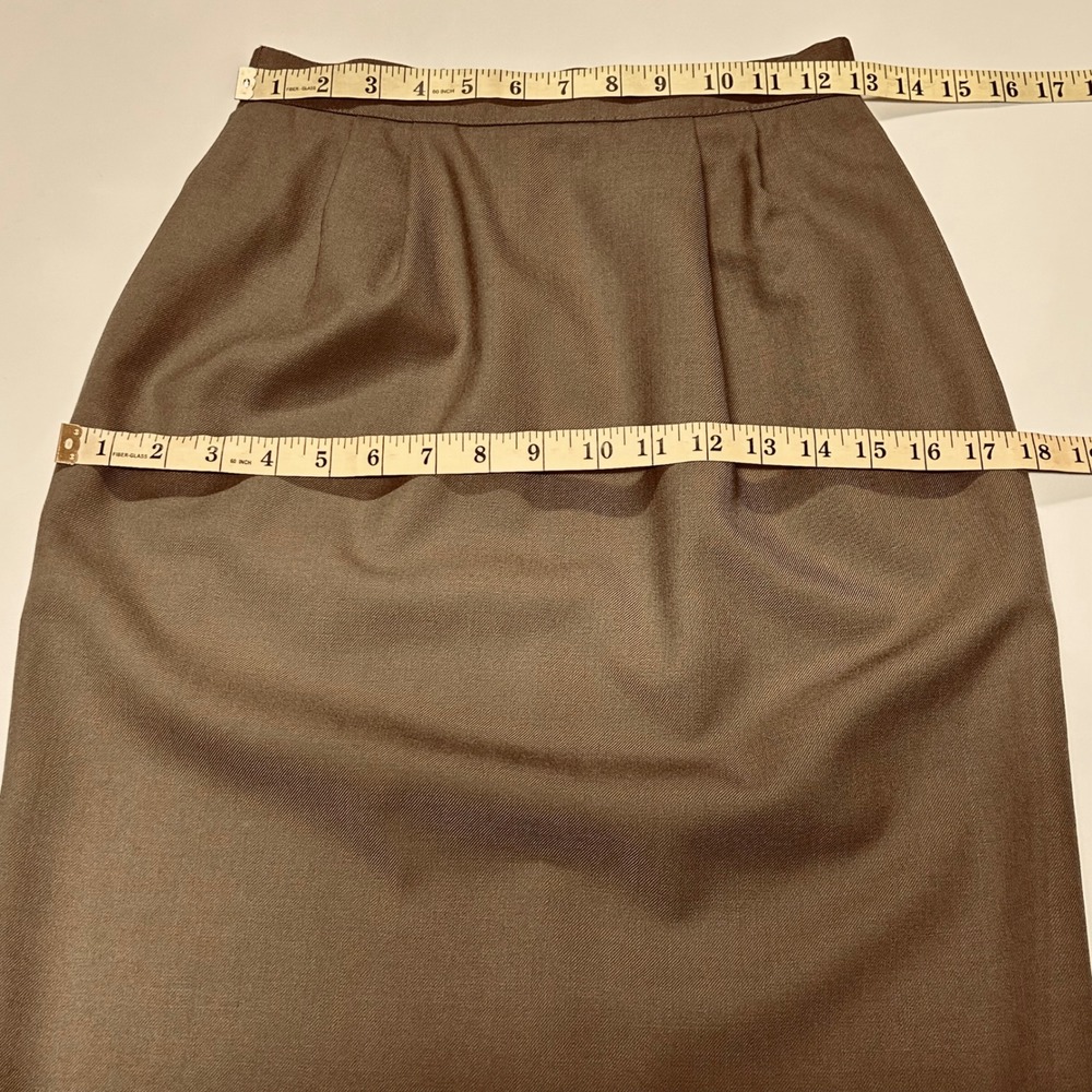 Vtg Talbots Wool Midi Skirt Size 2P Petite A Line Pockets Made in USA Tan Taupe - Picture 4 of 7
